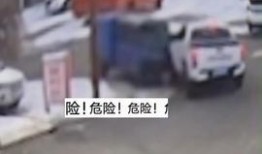 吉林头条交警爆料视频,惊险一幕，行车安全警钟长鸣！