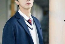 刘大锤爆料张新成李兰迪视频,甜蜜互动引网友热议