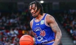 女网红爆料外援视频