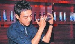 调酒师爆料视频在线观看,独家爆料视频带你领略酒吧世界