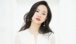 李梦爆料刘亦菲视频播放,引发网友热议